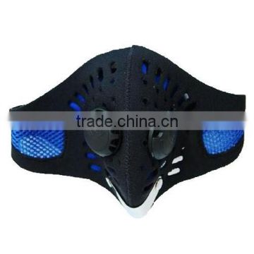 Face mask for outdoor sports