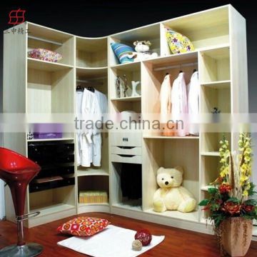 Customized Design White MDF Cloakroom