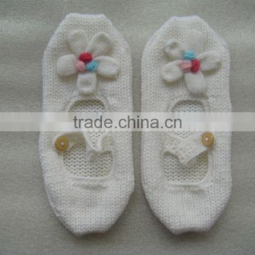 Custom flower handmade crochet infant kids shoes