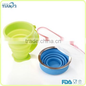 FDA/LFGB Standard Collapsible Silicone Coffee Cup With Plastic Handle