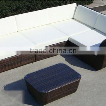 Poly rattan sofa set ( 2 left/right chair, 1 armless chair, 1 corner and 1 table)
