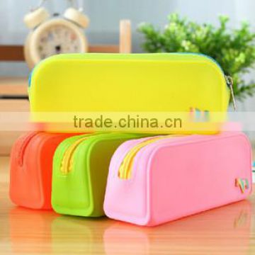China Factory Supply Colorful Silicone Rubber Pencil Case for Student Online Selling
