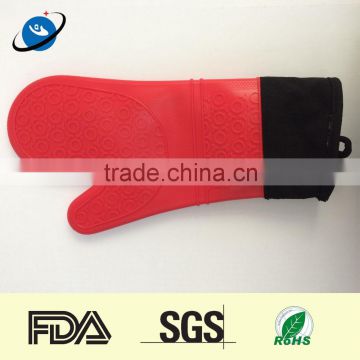 Silicone rubber with cotton material inside oven glove