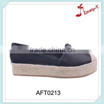 Thick sole straw covered toe PU slip on flat espadrilles shoes