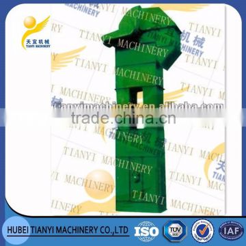 China ISO standard heavy duty vertical material transport chain bucket elevator