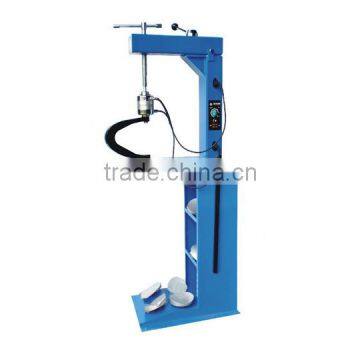 Tire vulcanizer machine