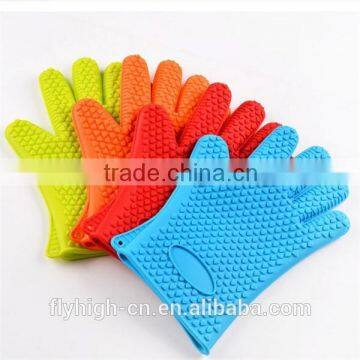 China custom kitchen oven mitts silicone rubber oven mitts