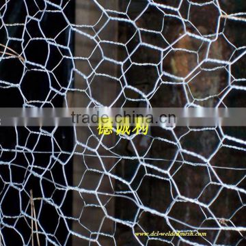 galvanized wire netting/chicken fencing
