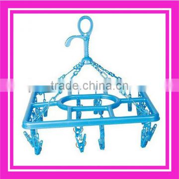 folding clothes hanger rack with clips