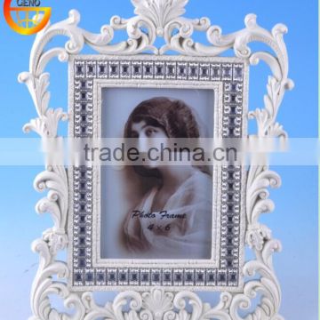 White carved resin made digital photo frame