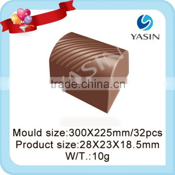 custom polycarbonate chocolate molds