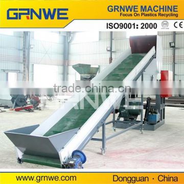 fully assembled rubber belt conveyor in recycling line