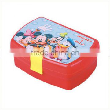 BPA free lunch box in plastic material