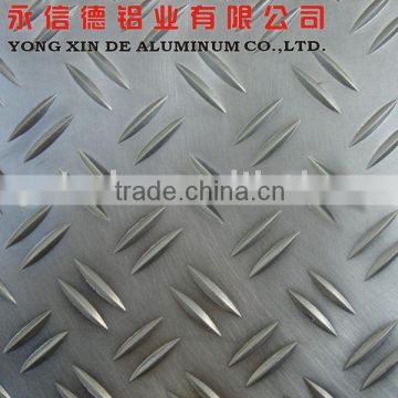 aluminum tread plate in big five bar or small five bar pattern