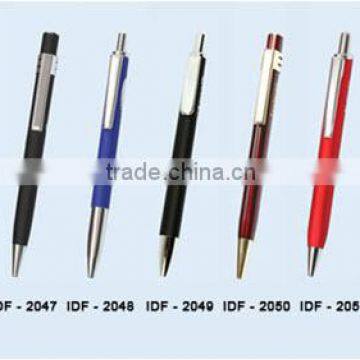 METALPENS design with different shape well