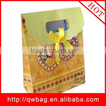 fashionable gift wrapping paper bag