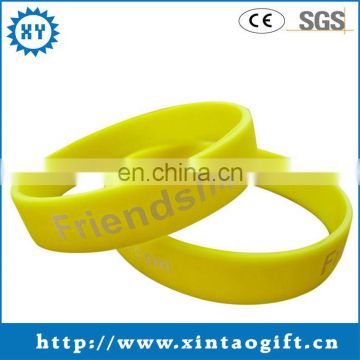 Hot sale cheap custom printing logo rubber silicine wristband