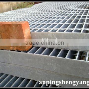 Hot Sell Heavy duty galvanized steel grating panel
