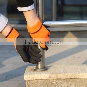 NMSAFETY 7 gauge orange nylon coated black latex wrok gloves/ good grip gloves from China