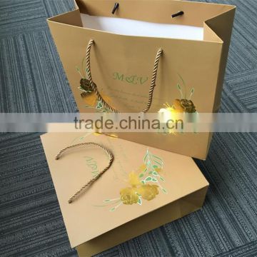 2016 china high quality fancy custom christmas brown paper gift bags