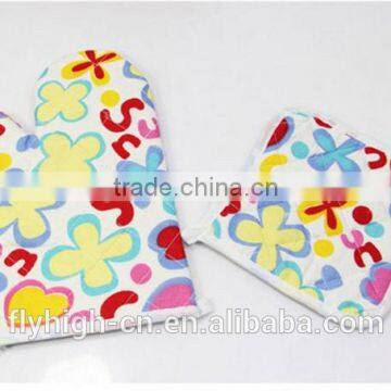 new design cotton kitchen oven mitts embroidered oven mitts