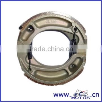 SCL-2012031021 chinese moto parts brake shoe for motorcycle