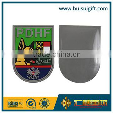 wholesale promotional fashionable silicone rubber garment PVC badge