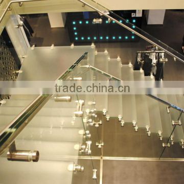Tempered laminated glass panel stairs