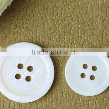 High Quality 4 Holes White Natural River Shell Button with Rim