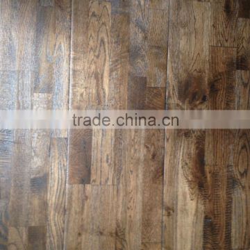 Luxurious Antique Oak Solid Hardwood Flooring