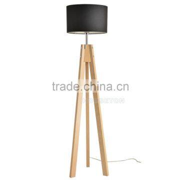 Latest deisgn modern hotel black fabric tripod floor lamp wood,Black fabric tripod floor lamp wood,Tripod floor lamp wood F1018                        
                                                                                Supplier's Choice