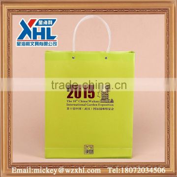 2015 promotional green shopping gift bag with pipe handle