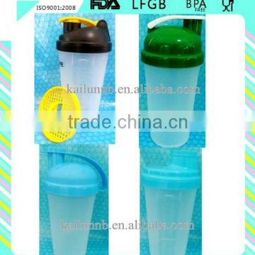 500ml water bottle BPA free with stainer and ball for nutritional supplement