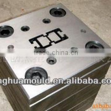 custom WPC composite fence extrusion mould
