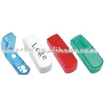 pill box/travel pill case/plastic pill box/medicine container