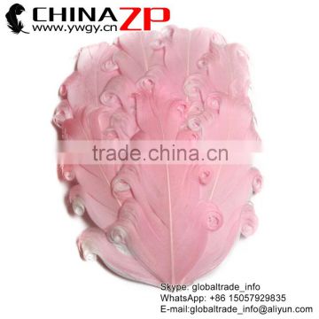 Leading Supplier ZPDECOR Bulk Sale Dyed Light Pink and White Curled Goose Feathers Plumage Pad Craft for Hair Accessories