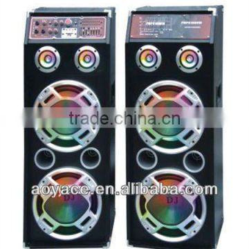 2.0ch pairs concert stage speakers with USB.SD.MIC