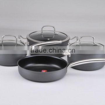 Hard-anadized Aluminum saucepan and casserole