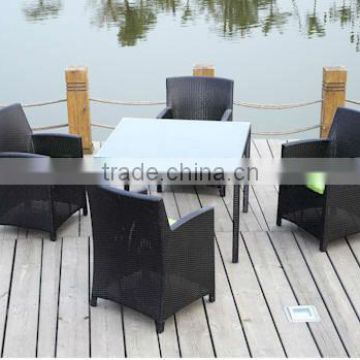 New china products for sale wicker restaurant tables and chairs