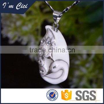 Elegant white swan shape ceramic fashion jewelry necklace