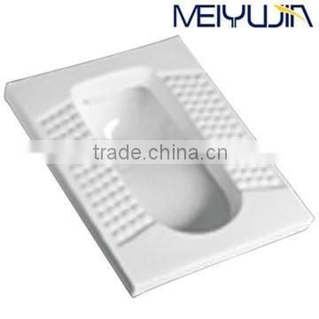 Water Saving Sanitary Ware china WC / White Ceramic Squating Pan