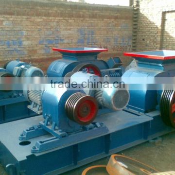 Double roller crushing machine for fertilizer